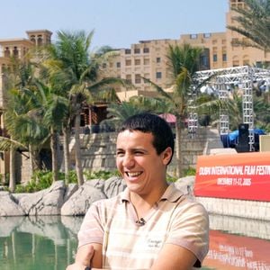 Le chanteur et acteur français Faudel pose au Madinat Jumeirah à Dubaï le 12 décembre 2005. Photo par Balkis Press/ABACAPRESS.COM