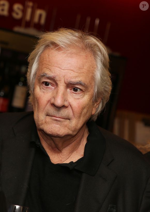 Pierre Arditi - Lancement du livre de Jean-Luc Petitrenaud "Les quatre saisons d'Emile et Marcelle" au restaurant Lavinia à Paris le 5 novembre 2018. © Denis Guignebourg/Bestimage