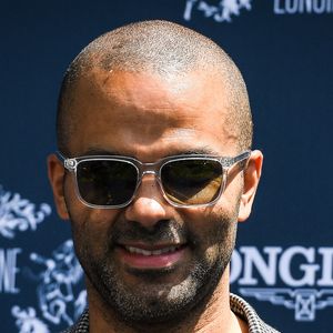 Tony Parker assure que cette leçon a marqué ses garçons, désormais plus reconnaissants.

Tony Parker au photocall de la 174ème édition du Prix de Diane Longines à l'hippodrome de Chantilly, France, le 18 juin 2023. © Matthieu Mirville/Bestimage