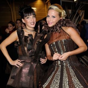 Exclusive - Kelly Vedovelli, Erika Moulet, en coulisses lors du spectacle d'ouverture du 20ème 'Salon du Chocolat' qui s'est tenu à la Porte de Versailles à Paris, France, le 28 octobre 2014. Photo by Alban Wyters/ABACAPRESS.COM