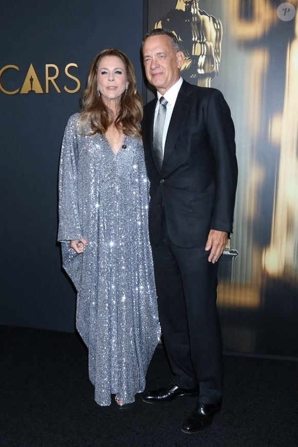 De nombreuses célébrités ont dû être évacuées comme Tom Hanks et sa femme, Jamie Lee Curtis ou encore Reese Witherspoon

Rita Wilson, Tom Hanks à Los Angeles. © Kay Blake/ZUMA Press Wire/Bestimage