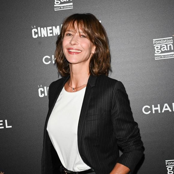 Sophie Marceau et Christophe Willem, marraine et parrain, étaient présents aux côtés des familles.

Sophie Marceau au photocall de l'avant-première du film "Une femme de notre temps" à la cinémathèque française à Paris, France, le 29 septembre 2022. © Coadic Guirec/Bestimage #