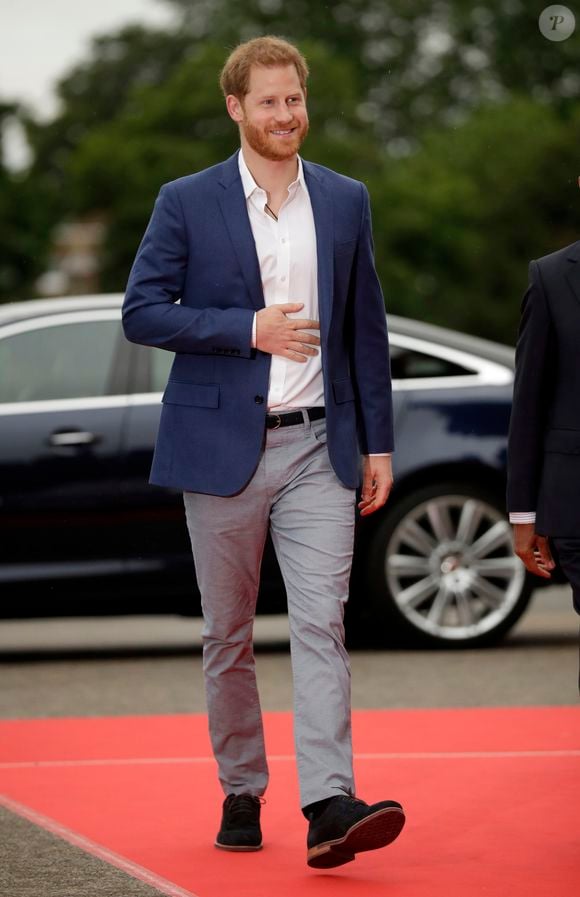 Récemment, le prince Harry a rendu hommage à l'un des membres décédés de la famille royale britannique

Le prince Harry, duc de Sussex - Arrivéees au photocall du concert Audi Sentebale 2019 au palais de Hampton Court à Londres, Royaume Uni, le 11 juin 2019.
Crédit : AGENCE / BESTIMAGE