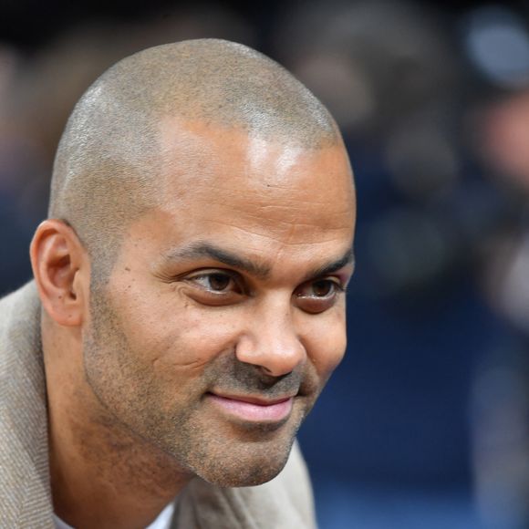 Tony Parker lors du match "San Antonio Spurs - Pacers Indiana (98-136)" dans le cadre des NBA Paris Games 2025 à l'Accord Arena Bercy à Paris.
© Ramsamy Veeren/Bestimage