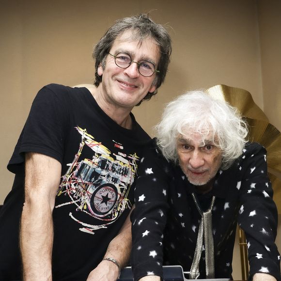 Louis Bertignac, Richard Kolinka, Backstage du concert au Trianon Paris et diffusé en direct sur Olympia TV, à Paris, France, le 18 janvier 2025. © Jack Tribeca/Bestimage