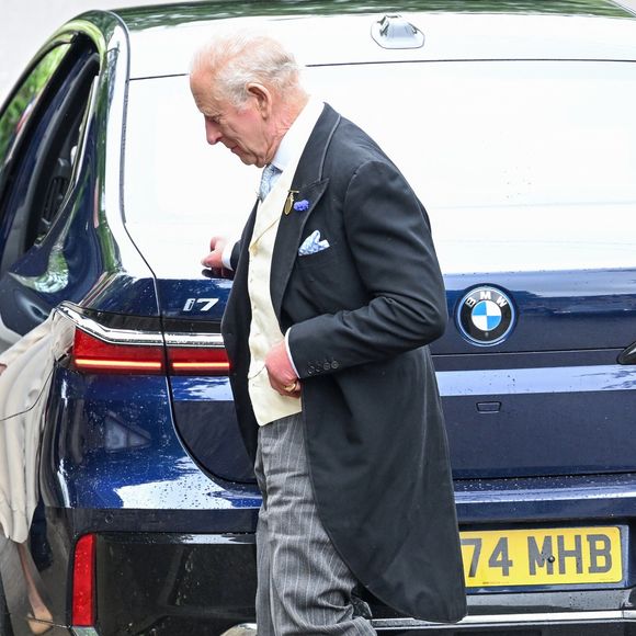 Le roi Charles III d'Angleterre - Mariage royal de Peter Phillips et Harriet Sperling à l'église All Saints' Church de Kemble le 6 juin 2026. Photo : Backgrid UK/ Bestimage