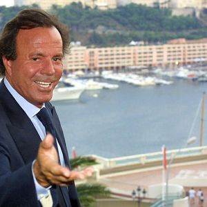 Portrait de Julio Iglesias. Le 27 juillet 2001. © Agence / Bestimage