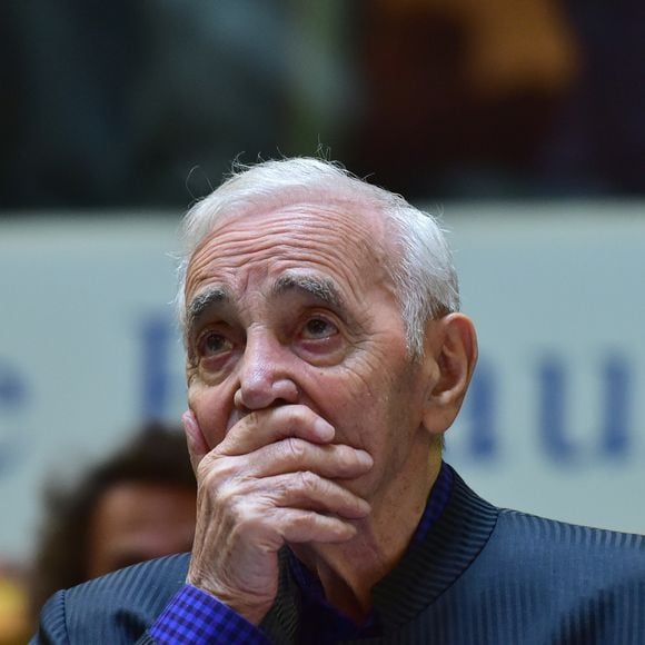 Charles Aznavour durant la 157ème vente aux enchères des vins des Hospices de Beaune à Beaune le 19 novembre 2017. © Giancarlo Gorassini/Bestimage
