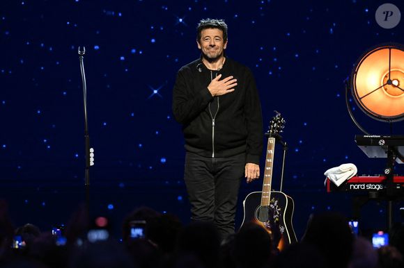 Le chanteur se souvient vivement de la première soirée de ce spectacle sur la scène de l’Accor Arena. Une jeune artiste a perdu ses moyens sur scène, et cela n’a pas manqué de le toucher. 

Patrick Bruel -Patrick Bruel est au Grand Palais pour un concert exclusif à l'occasion des 200 ans du Figaro à Paris le 15 janvier 2026.  © Lionel Urman/Bestimage