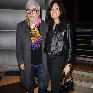 Pascal Praud et sa femme Catherine assistent au spectacle "Authentique" de Ary Abittan à la Cigale à Paris les 18, 19, 22 et 23 février 2025.

© Coadic Guirec/Bestimage