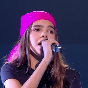 Lila Debbouze a participé à la demi-finale de "The Voice Kids" diffusée sur TF1 le samedi 26 septembre 2026 La fille de Jamel Debbouze et Mélissa Theuriau a été éliminée.