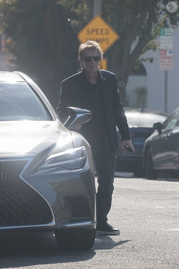 Martin Short a été aperçu en train de faire des courses à Los Angeles, marquant sa première apparition publique depuis le décès de son ami proche et collaborateur Rob Reiner.

Backgrid USA / Bestimage