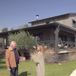 Cecile Siméone dévoile sa maison en bois près de Lyon, "La maison France 5", Janvier 2025