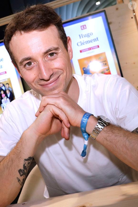 Hugo Clement - Festival du livre de Paris 2024 le 12 avril 2024.
© Cedric Perrin / Bestimage