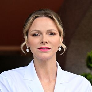 Charlene de Monaco sans son mari pour un moment d’émotion

La princesse Charlene de Monaco durant le Monaco E-Prix. © Bruno Bebert/Bestimage