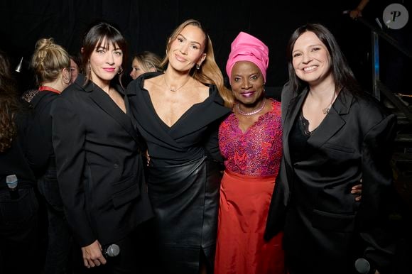 Exclusif - Nolwenn Leroy, Vitaa, Angelique Kidjo, Anne Sila - Backstage - Enregistrement du concert "Nos voix pour toutes", au profit de La fondation des femmes, à l'Adidas Arena à Paris, diffusée le 11 décembre sur TMC
© Cyril Moreau-Coadic Guirec / Bestimage