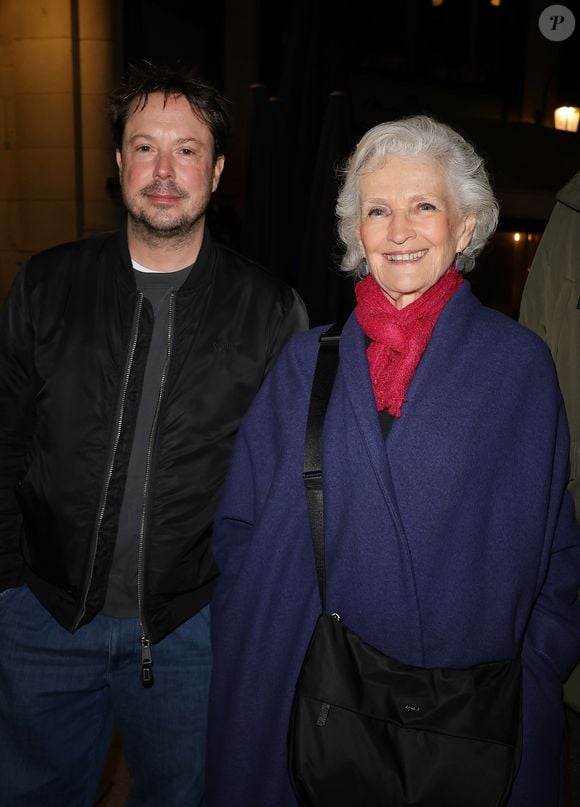 Ses fils Romain, écrivain, et Davy, comédien, perpétuent la tradition artistique des Sardou chacun dans leur domaine.

Davy Sardou et Marie-Christine Barrault - Jacques Rouveyrollis à fêté ses 60 ans de Lumières au théâtre Edouard 7 à Paris le 14 décembre 2025. © Coadic Guirec / Bestimage
