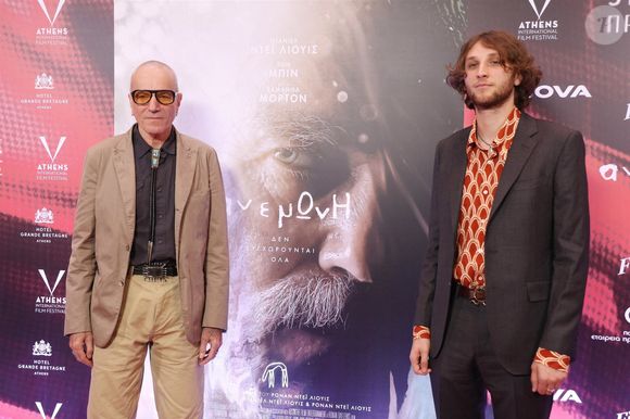 L'acteur légendaire Daniel Day-Lewis et son fils, le réalisateur Ronan Day-Lewis, au 31e Festival international du film d'Athènes.