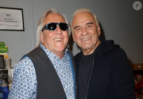 Fusionnelle avec son époux, Nikole avait elle aussi fait de touchantes confidences à son propos face aux journalistes du magazine "Gala"

Exclusif - Gilbert Montagné et Michel Fugain - Claude Lemesle reçoit la cravate des arts et des lettres des mains de G. Davoust lors de son concert au Café de la Gare à l'occasion de son 80ème anniversaire à Paris le 12 octobre 2025. Claude Lemesle est l'un des plus grands auteurs de chansons françaises de tous les temps. Pas moins d'une centaine des innombrables chansons qu'il a écrites sont devenues des classiques.
© Coadic Guirec/Bestimage