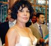 Si l'actrice n'était pas devenue mère de façon naturelle, elle s'occupait de deux petites filles depuis des années...

L'actrice française Isabelle Mergault assiste à une soirée de gala au profit de l'association 'Aide a l'Enfant Refugie' au Théâtre Marigny à Paris-France le 14 juin 2004. Photo par Giancarlo Gorassini/Abaca