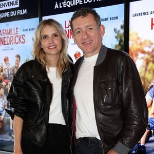 La réalisatrice-actrice laurence Arné et Dany Boon - Avant-première du film "La Famille Hennedricks" au cinéma CGR Villenave-d'Ornon (Gironde), le 25 mai 2024.