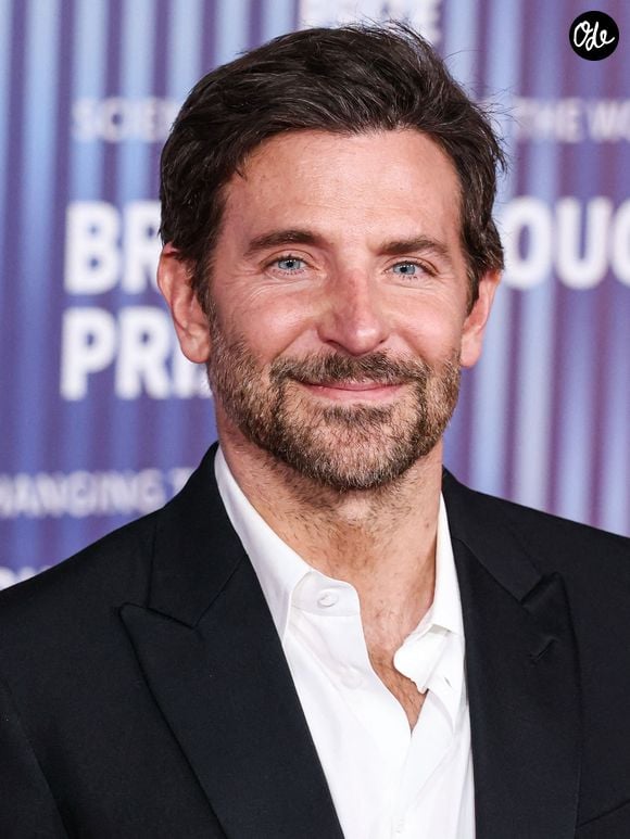 Pour les besoins de cette superproduction hollywoodienne, l'acteur et réalisateur a totalement privatisé un restaurant du port.

Los Angeles, CA - 2024 La 10e cérémonie annuelle de remise du prix Breakthrough est organisée à l'Academy Museum of Motion Pictures (Backgrid USA / Bestimage).