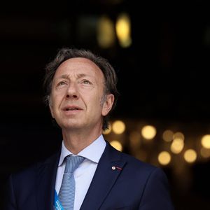Il a eu le sentiment d'être leur plan B

Stéphane Bern lors de la visite du président Emmanuel Macron du musée océanographique à Monaco lors de sa visite d'état à Monaco en marge de l'Unoc3 le 8 juin 2025.

© Stéphane Lemouton / Pool / Bestimage