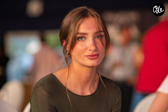 La jeune femme nourrit d'ailleurs un rêve : faire les JO de 2028 !

Exclusif - Mathilde Pinault dans l'Espace VIP lors de la 9e édition du « Longines Paris Eiffel Jumping » au Champ de Mars à Paris, en France, le 24 juin 2024. © Perusseau-Veeren/Bestimage