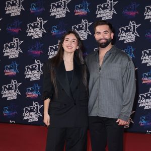 Kendji Girac et Ambre (Star Academy 2025) au photocall de la 27ème édition des NRJ Music Awards au palais des Festivals de Cannes, France, le 31 octobre 2025. © Dominique Jacovides/Bestimage