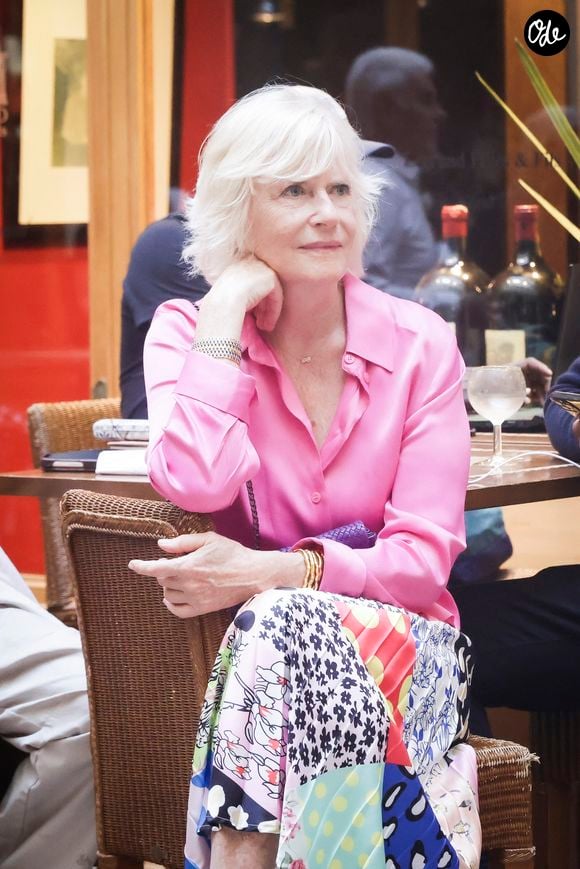 Catherine Ceylac lors de la soirée Focus Cameroun 2, un voyage culturel, par Nathalie Garçon à la Galerie Vivienne à Paris le 10 juillet 2023. © Jack Tribeca / Bestimage