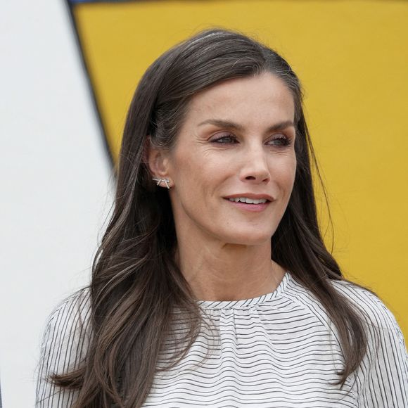 Le roi Felipe VI d’Espagne et la reine Letizia d’Espagne (Le roi Felipe VI et la reine Letizia d’Espagne) visitent la commune de Burela, à Lugo.
Bureta, Lugo - 17 juin 2025 © Yasky Lalo/Bestimage