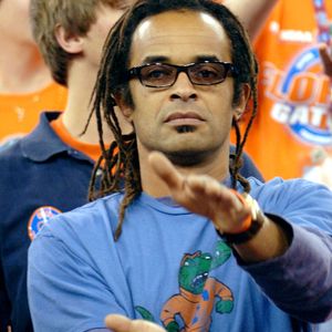 Yannick Noah lors du match de championnat du Final Four lundi 3 avril 2006 au RCA Dome à Indianapolis, Indiana. Photo Patrick Schneider/Charlotte Observer/KRT/Cameleon/ABACAPRESS.COM