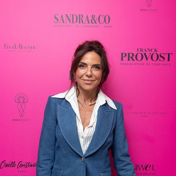 Exclusif - Sandra Sisley  - Soirée à la suite Sandra & Co lors du Festival International Canneseries Saison 8, à l’hôtel JW Marriott Cannes .
 Il y a des lieux qui voyagent avec leur époque. Nouveau Tempo, nouvelle vie!
Après avoir illuminée les jours et les nuits du Festival de Cannes, la Suite Sandra and Co s’installe au JW Marriott pendant le Festival Cannes séries, plus dynamique, plus moderne, plus en phase avec les battements de la culture sérielle.
Pendant dix ans, La Célèbre Suite de Sandra Sisley a rythmé les journées et enflammé les nuits du Festival de Cannes, accueillant comédiens, réalisateurs, artistes, journalistes et créateurs dans un écrin festif et chaleureux devenu culte.
En 2025, Sandra Sisley relève un nouveau défi : faire exister sa Suite au Festival Cannes Séries du 24 au 29 avril 2025 dans une version repensée, contemporaine, audacieuse et ancrée dans son époque.
Rebaptisée pour l’occasion “La Suite Sandra & Co x Day+”, en partenariat avec la marque de bien-être Day+, cet endroit unique a été pensé pour recevoir les experts de la culture sérielle, les artisans du « binge », les journalistes, les talents, et ce jour et nuit.
En journée, la programmation mêlera cinéma, beauté, mode et découverte.
Le soir, un Pianiste en live accueillera les prestigieux invités de la maîtresse des lieux.
Fidèle à son exigence de qualité et à son goût du détail, Sandra Sisley s’entoure d’une équipe redoutablement efficace, une team de choc pour un festival de choc, ainsi que d’illustres partenaires qui incarnent l’excellence dans leur domaine : Day+, numéro un du collagène en France, Franck Provost, leader de la coiffure en Europe ; la maison de de haute joaillerie Mazarin, incarnation du raffinement et de l’allure à la française; les incontournables marques de vins Minuty et de spiritueux Spirit Brothers, ainsi que d’autres Maisons de renommées internationales.
Rendez-vous donc au 50 boulevard de la Croisette, hôtel JW Marriott pour découvrir la saison une de la Suite Sandra and Co X Day Plus.
Du 24 au 29 avril 2025 de 10 heures à 2 heures du matin. 
© Aurelio Stella - Aurore Partouche / Evenjoy /Bestimage
