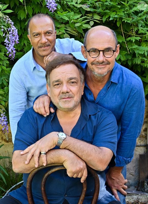 Exclusif - Didier Bourdon, Bernard Campan et Pascal Legitimus - Rendez-vous avec Les Inconnus, à l'occasion du tournage en 2022 du documentaire "L'histoire secrète des Inconnus, le doc événement", diffusé le 5 janvier à 21h10 sur TF1
© Guillaume Gaffiot / Bestimage