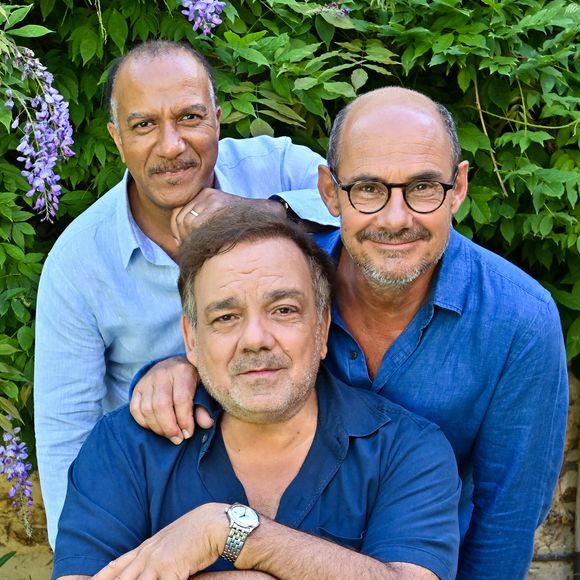 Exclusif - Didier Bourdon, Bernard Campan et Pascal Legitimus - Rendez-vous avec Les Inconnus, à l'occasion du tournage en 2022 du documentaire "L'histoire secrète des Inconnus, le doc événement", diffusé le 5 janvier à 21h10 sur TF1
© Guillaume Gaffiot / Bestimage