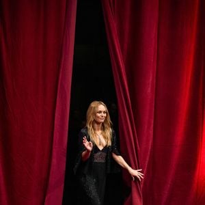 Vanessa Paradis lors de la cérémonie d'ouverture de la 15ème édition du festival Lumière à la Halle Tony Garnier de Lyon le 12 octobre 2024.

© Sandrine Thesillat / Panoramic / Bestimage