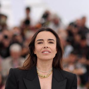 Elodie Bouchez - Photocall du film "L'Amour Ouf" (Beating Hearts / Compétition) lors du 77ème Festival International du Film de Cannes (14 - 25 mai 2024), le 24 mai 2024. 
© Jacovides / Moreau / Bestimage