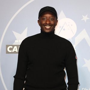 Ahmed Sylla - Tapis rouge de la cérémonie d'ouverture du 29ème Festival International du Film de Comédie de l'Alpe d'Huez le 19 Janvier 2026. © Dominique Jacovides/Bestimage