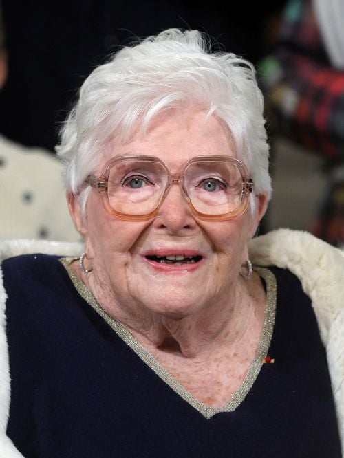 Line Renaud : "Je reçois cet honneur avec une immense fierté", à 98 ans, elle franchit une nouvelle étape