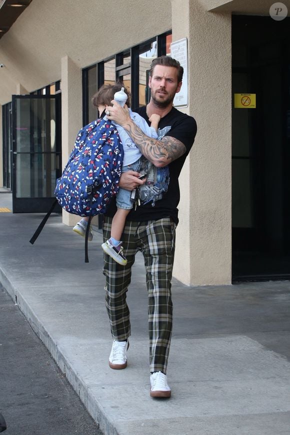 ... a connu un bref passage à vide.

Exclusif - Christina Milian fête le 12 ème anniversaire de sa fille Christina Violet avec son compagnon Matt Pokora (M. Pokora) à Studio City le 26 février 2022.La mère de Christina et Karrueche Tran étaient parmi les amis et la famille présents. Veuillez flouter le visage de l’enfant avant publication