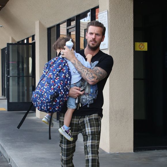 ... a connu un bref passage à vide.

Exclusif - Christina Milian fête le 12 ème anniversaire de sa fille Christina Violet avec son compagnon Matt Pokora (M. Pokora) à Studio City le 26 février 2022.La mère de Christina et Karrueche Tran étaient parmi les amis et la famille présents. Veuillez flouter le visage de l’enfant avant publication