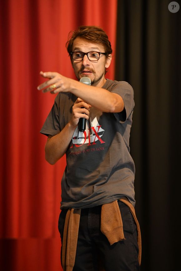 Exclusif - Lorant Deutsch a rencontré les élèves niçois de 4eme et 3eme du collège Don Bosco dans le cadre de l'opération "Théâtre pour Tous" à Nice, le 4 octobre 2019

© Bruno Bébert/Bestimage