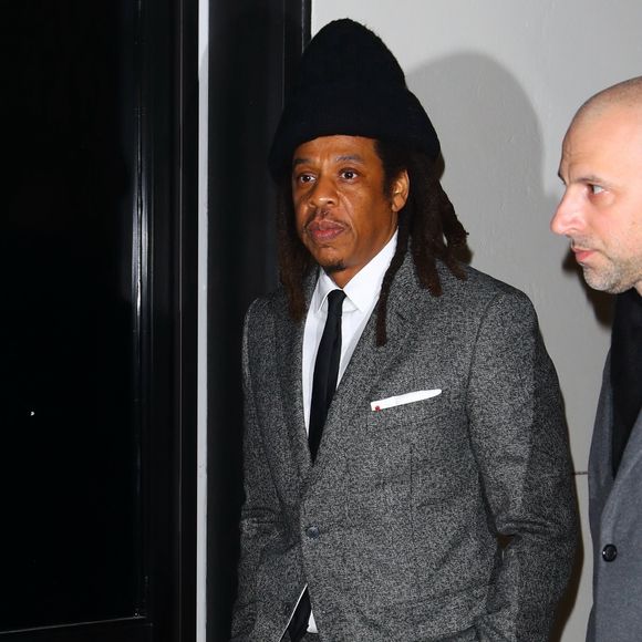 Le musicien en profite également pour conseiller à l'avocat de la plaignante de porter plainte au pénal et pas au civil

Jay-Z à New York.