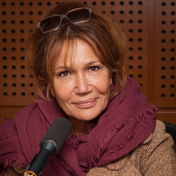 Exclusif - Clémentine Celarie est interviewée par Brigitte Lahaie sur la radio RMC à Paris, France, le 05 novembre 2015. Photo by Audrey Poree/ ABACAPRESS.COM