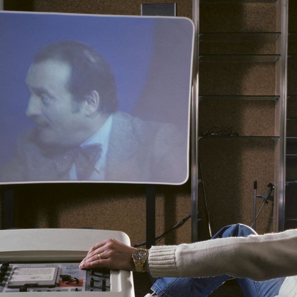 Archives - En France, à Neuilly-sur-Seine, Michel Sardou chez lui en février 1978.

Michel Ristroph via Bestimage