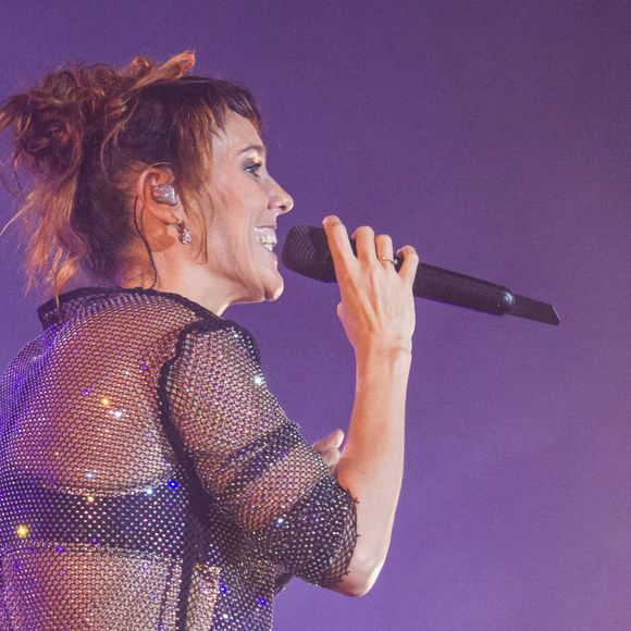 Zaz annonce la triste nouvelle sur son compte Instagram.

La chanteuse française Zaz en concert au Espaço Unimed à São Paulo, Brésil, le 14 avril 2023, pour sa tournée "Organique Tour" qui fait la promotion de son cinquième album de sa carrière et enregistré pendant la pandémie du COVID-19 (coronavirus). © Imago/Panoramic/Bestimage