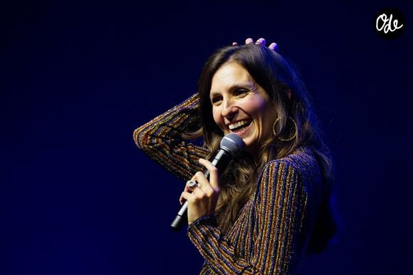 Côté vie privée, la comédienne est la mère de deux enfants

Marine Léonardi - « Rire pour Rêver » : la première soirée caritative de l'Association Princesse Margot au Casino de Paris le 29 septembre 2025. © Anne-Sophie Guebey / Bestimage