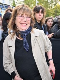 Jane Birkin : Sa maison rachetée par l'écrivaine Aurélie Valognes, ce qu'elle n'a pas osé faire au manoir breton