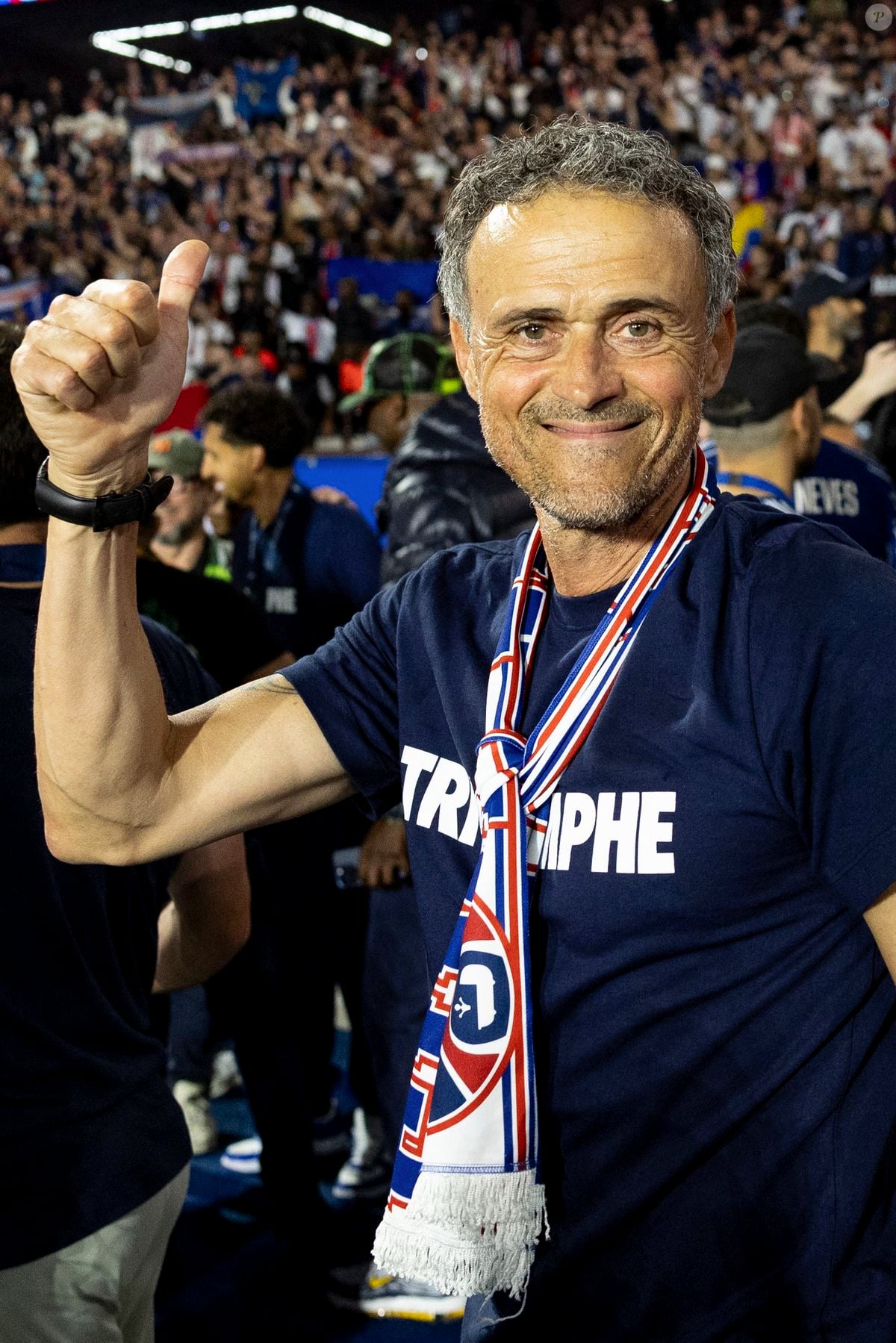 Ligue Europa 2010/2011 - PSG MAG - le magazine du PSG