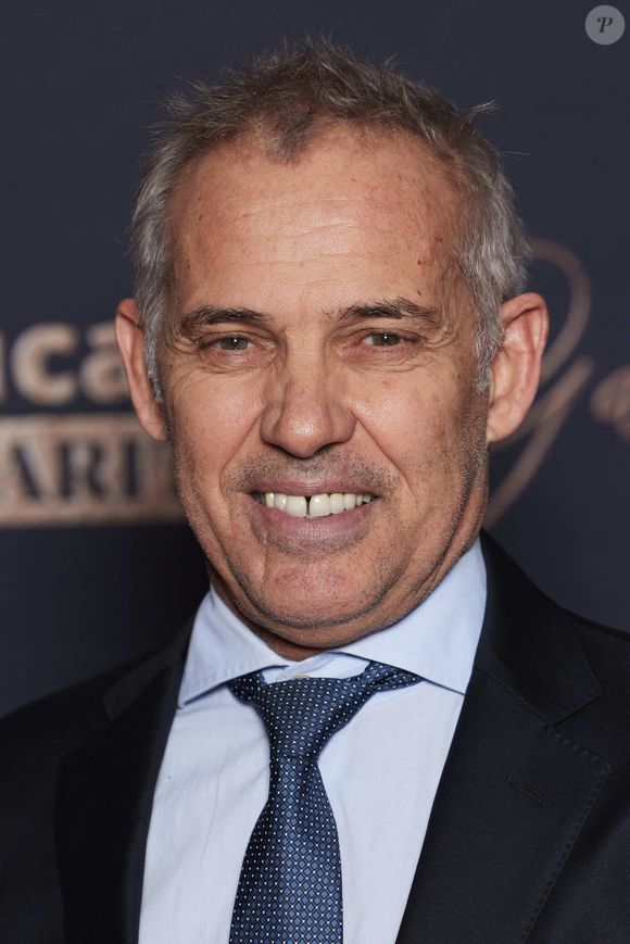 Ce dimanche 25 mai, jour de la Fête des Mères, Paul Belmondo était l'invité de l'émission "Entre vous et moi".

Paul Belmondo au photocall de la première édition du "You Care Charity Gala" en faveur de la cause animale et de l'environnement au Cercle Interalliée à Paris, le 3 décembre 2024. 

Photo : Cyril Moreau / Bestimage